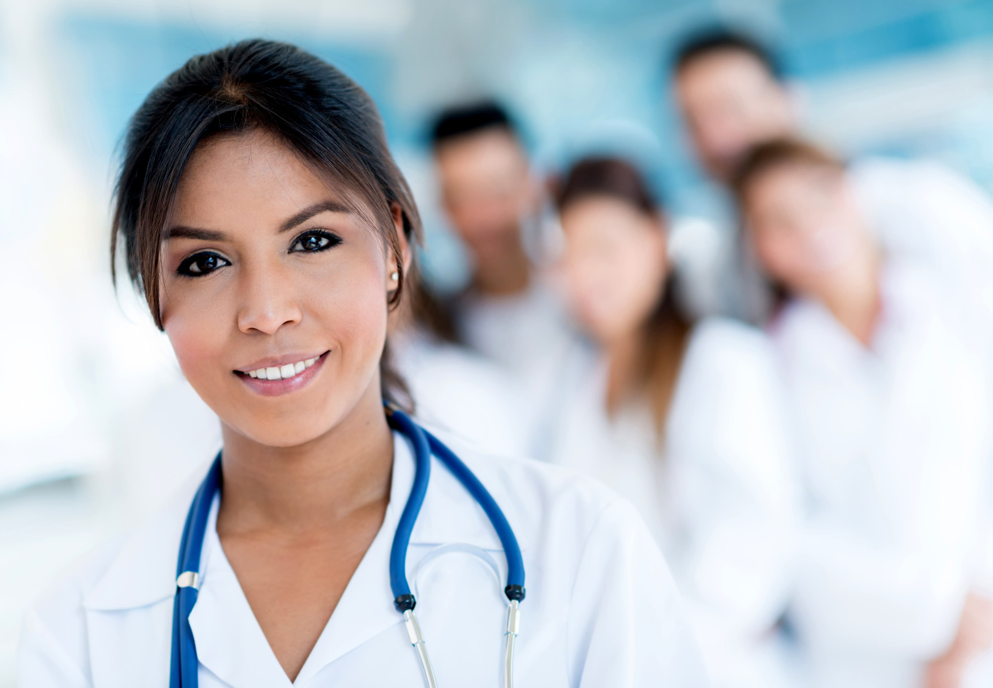 The Complete Guide to Choosing a CRM for Your Aesthetic Clinic